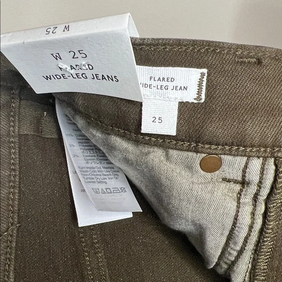 NWT Madewell 25 Flared Wide-Leg Crop Jeans - Picture 8 of 10